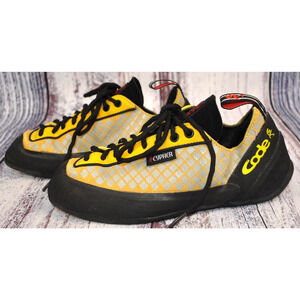 Cypher Code Approach Bouldering Climbing Shoes Men's Size 8 Woman's Size 9.5